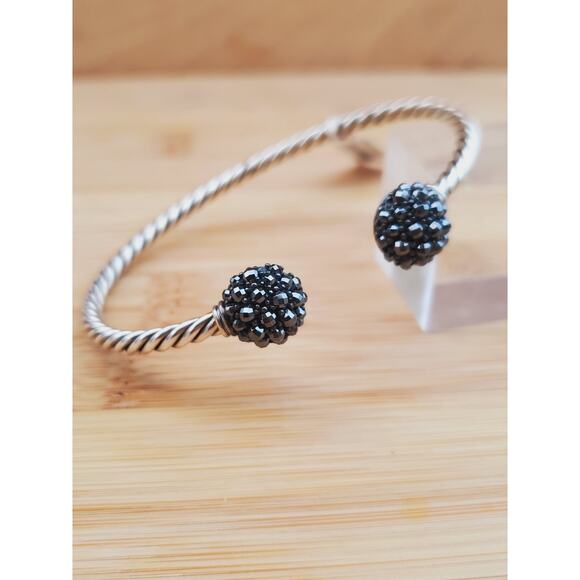 David Yurman Hematite Berries Station Cable Sterling Silver Bracelet – Medium - Picture 7 of 7